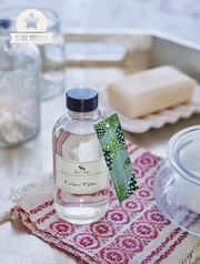 The best way to fragrance every room 24/7! Soap & Paper Factory’s 3.65 oz Reed Diffuser Oil Refill lasts up to six months. Simply transfer the reeds from your spent diffuser to the refill and voila! A new diffuser without all the packaging! Additional reeds available for purchase here.