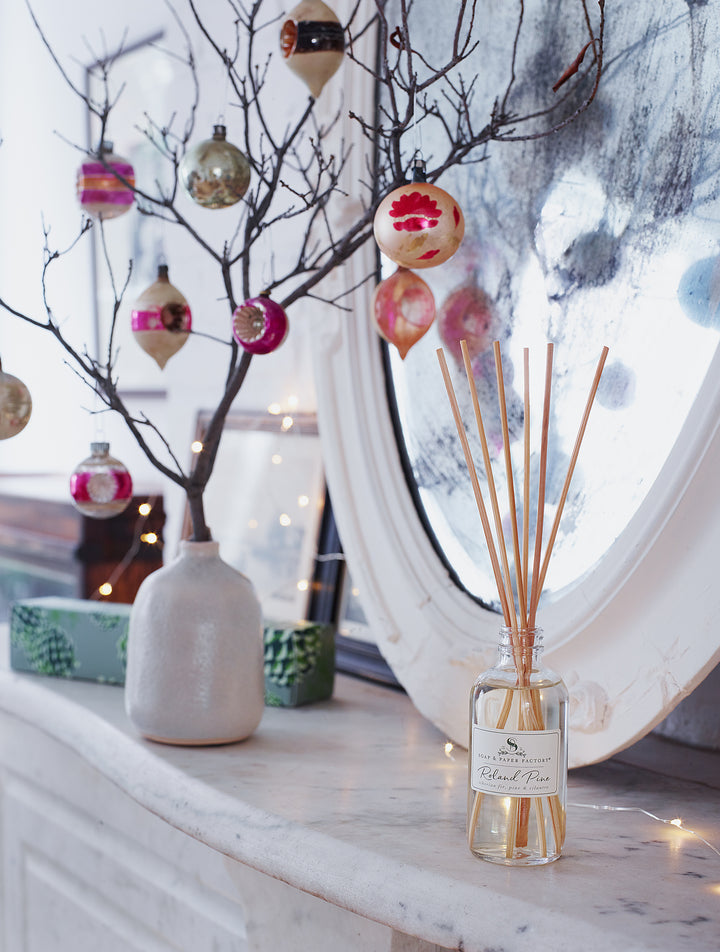 Roland Pine 3.65 oz Reed Diffuser