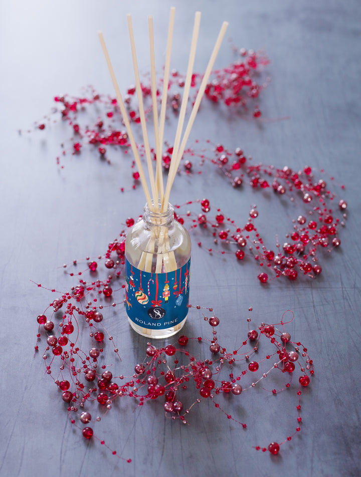 Home for the Holidays Roland Pine 3.65 oz Reed Diffuser