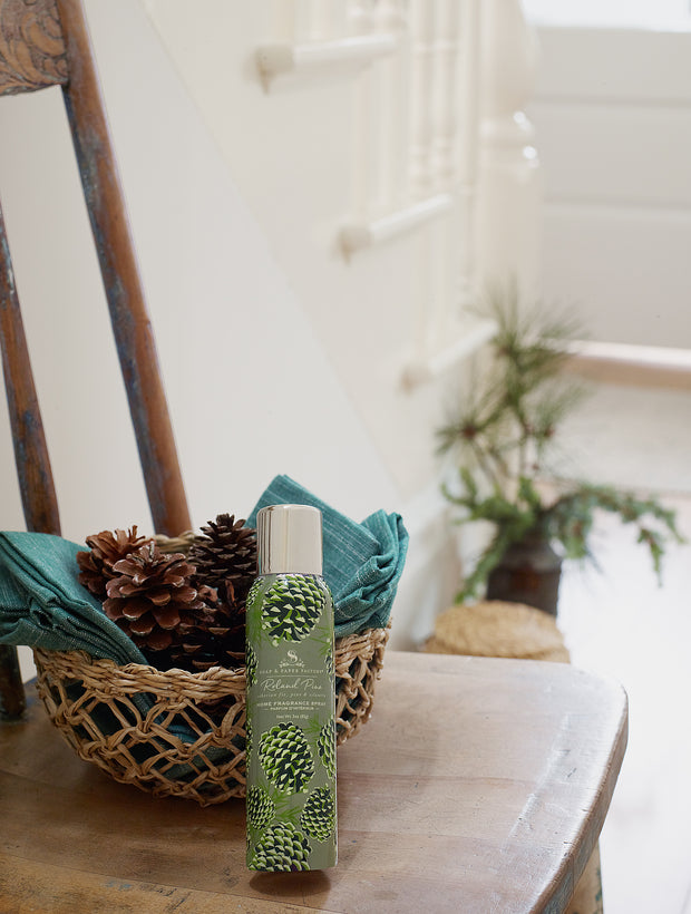 Soap & Paper Factory Fragrance Sprays are high octane, non-aerosol and perfect for every room in you home. Freshen up your car, office, bathroom or any room needing a zing of freshness. This room fragrance spray features notes of fresh pine & crisp fir.