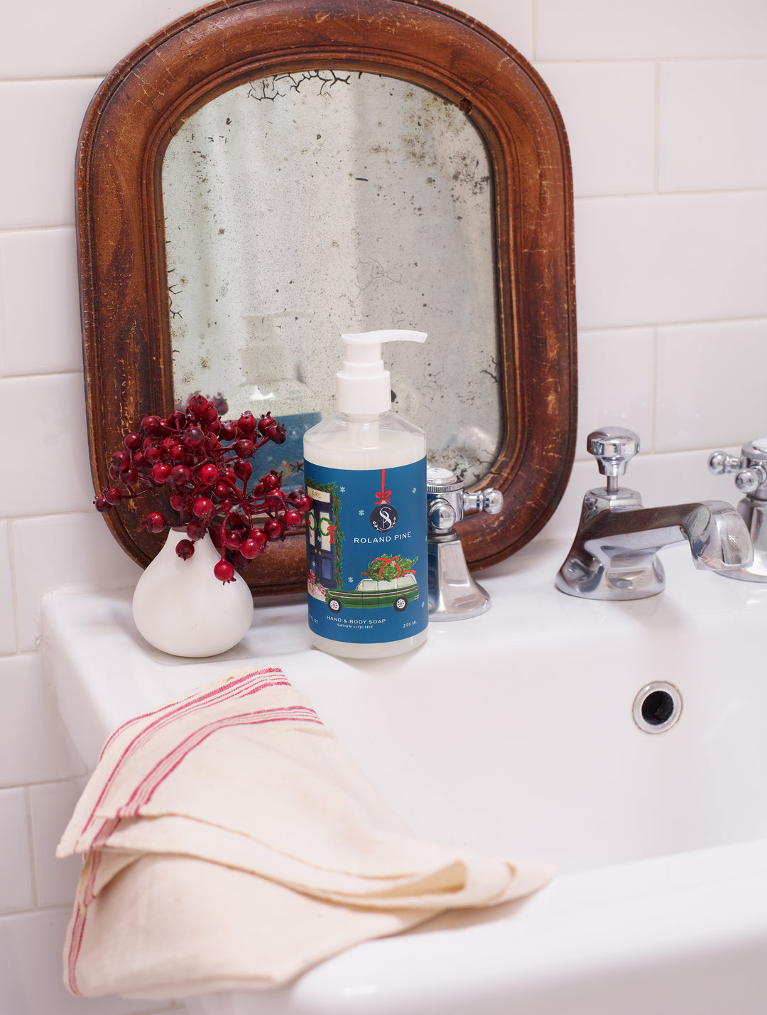 Home for the Holidays Roland Pine 10 oz Hand & Body Wash
