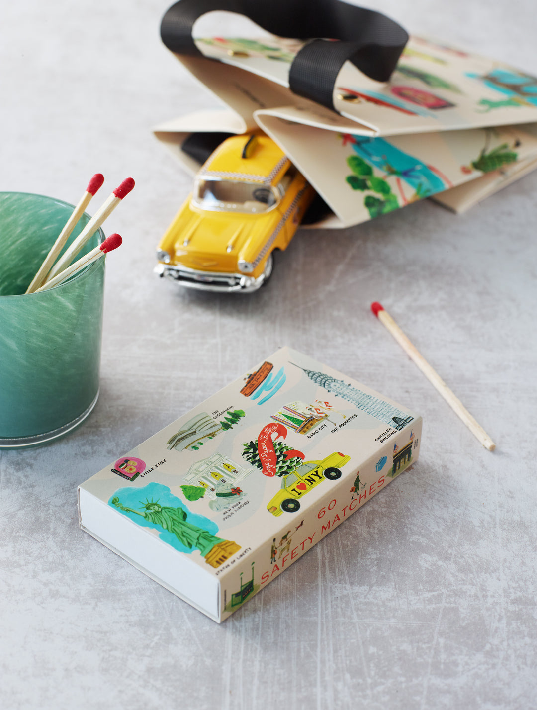 Holiday in New York Boxed Matches