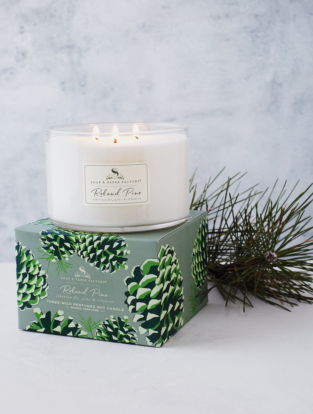 Roland Pine 18 oz Three-Wick Glass Soy Candle