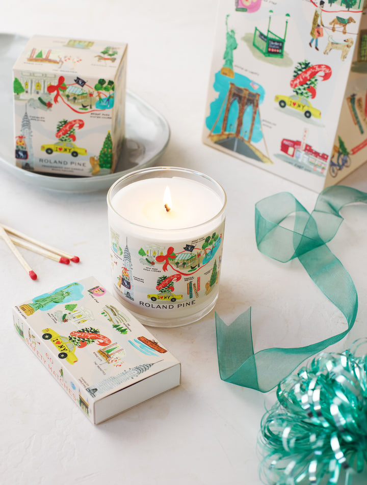 Holiday in New York Single-Wick Candle & Matches Set *NEW*