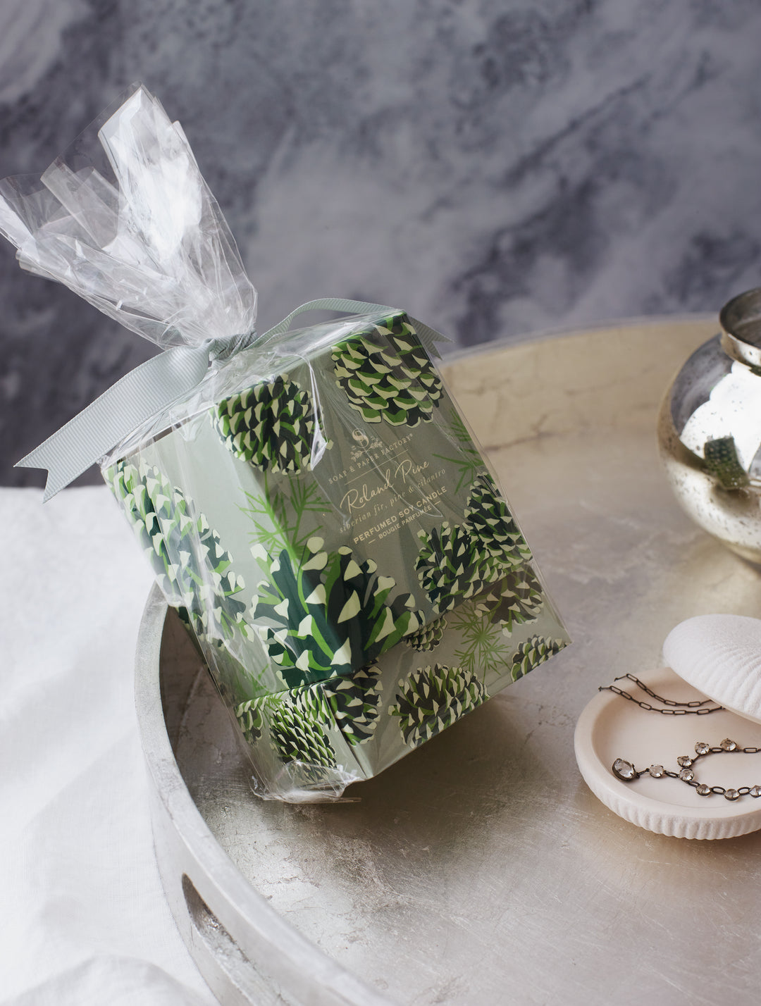 Roland Pine Single-Wick Candle & Soap Set
