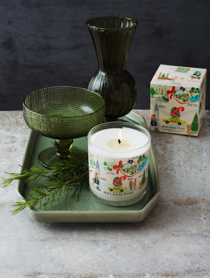 Holiday in New York 9.5 oz Single-Wick Glass Soy Candle