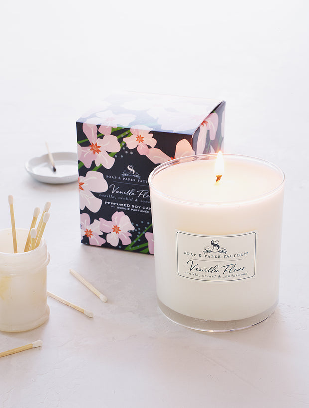 Vanilla Fleur 9.5 oz Single-Wick Glass Soy Candle