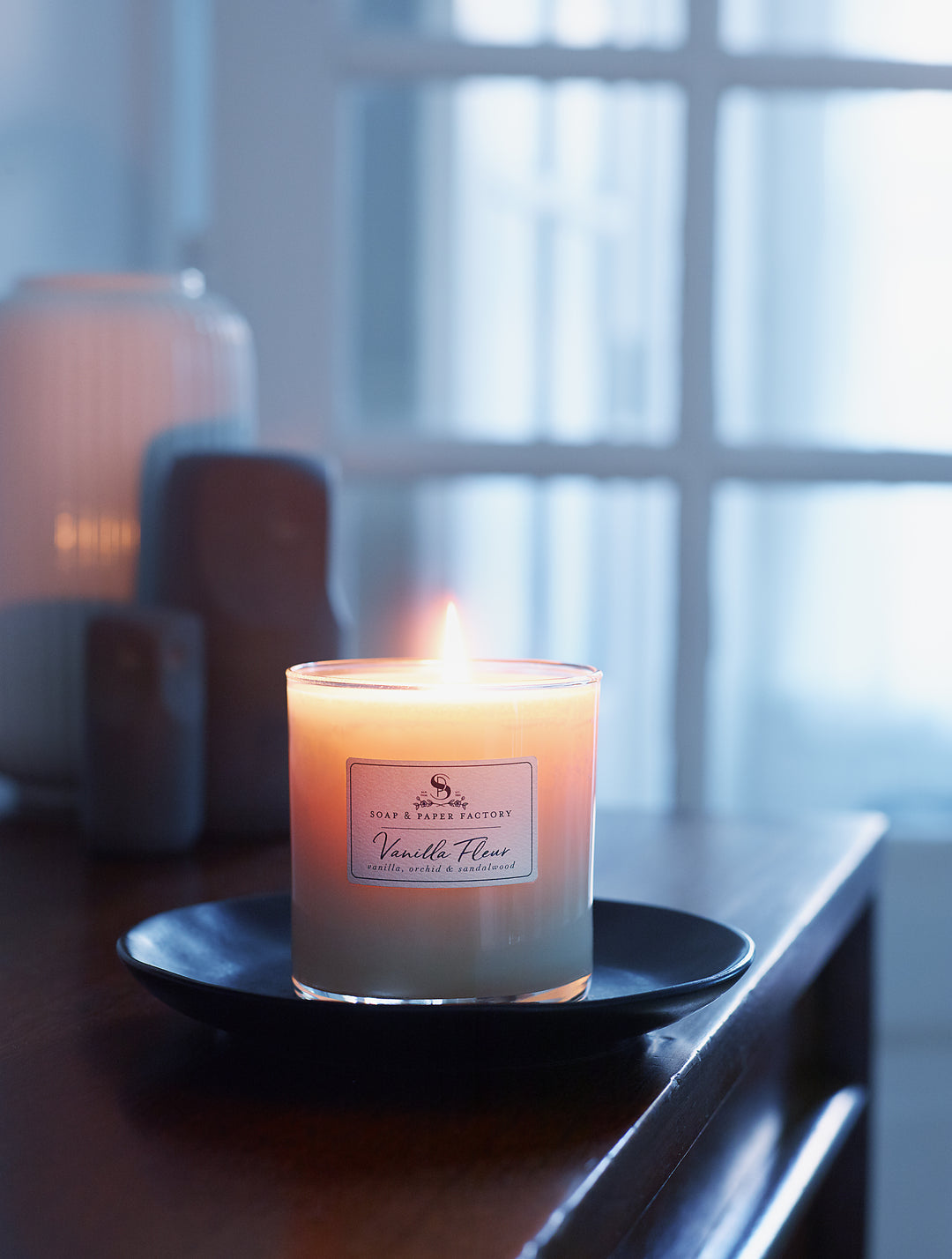 Vanilla Fleur 9.5 oz Single-Wick Glass Soy Candle